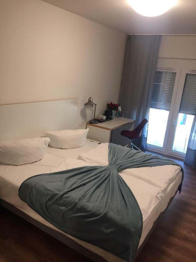 Hanselife Hotel Hamburg City Nord Экстерьер фото